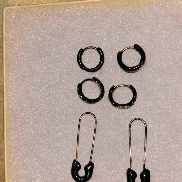 BaubleBar Maisie Set of 3 Earrings - Picture 3 of 3